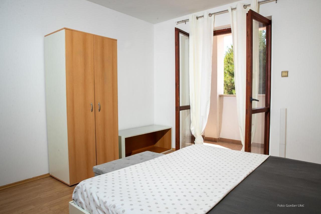 Apartment Midea Ρόβινι Εξωτερικό φωτογραφία